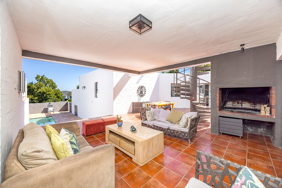 6 Bedroom Property for Sale in Brandwacht Western Cape